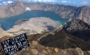 Pendaki Solo Wajib Pemandu di Rinjani 2025