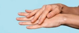 Tips Alami Cerahkan Kulit Tangan Gelap