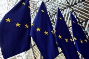 Membara Lagi: Perang Dagang AS-UE di Tengah Ketidakpastian Politik