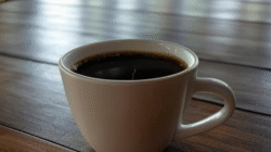 Jam Tepat Menikmati Kopi Hitam Agar Produktif